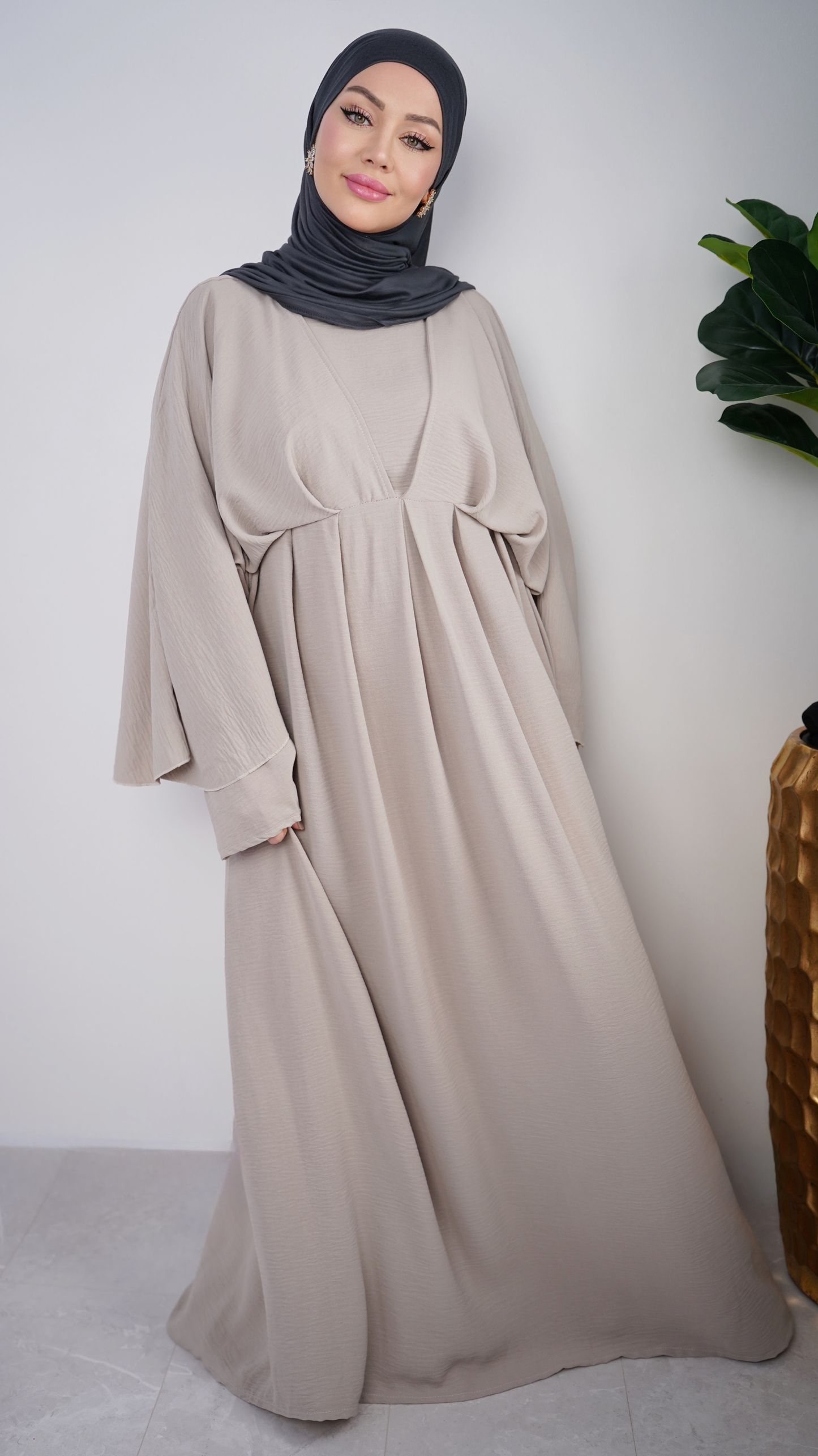 Maxi Abaya – Kleid mit elastischer Taille & Fledermausärmeln.
