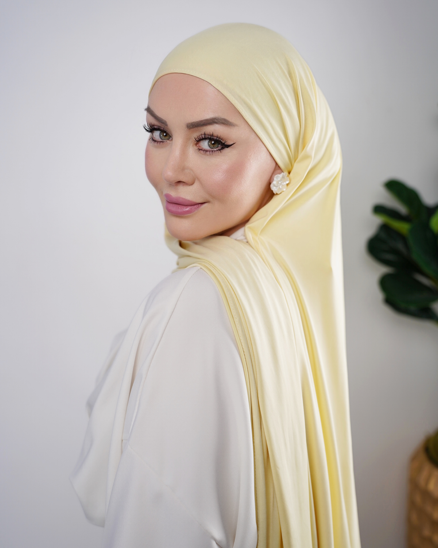 Premium Liquid Jersey - Vanilla Silk