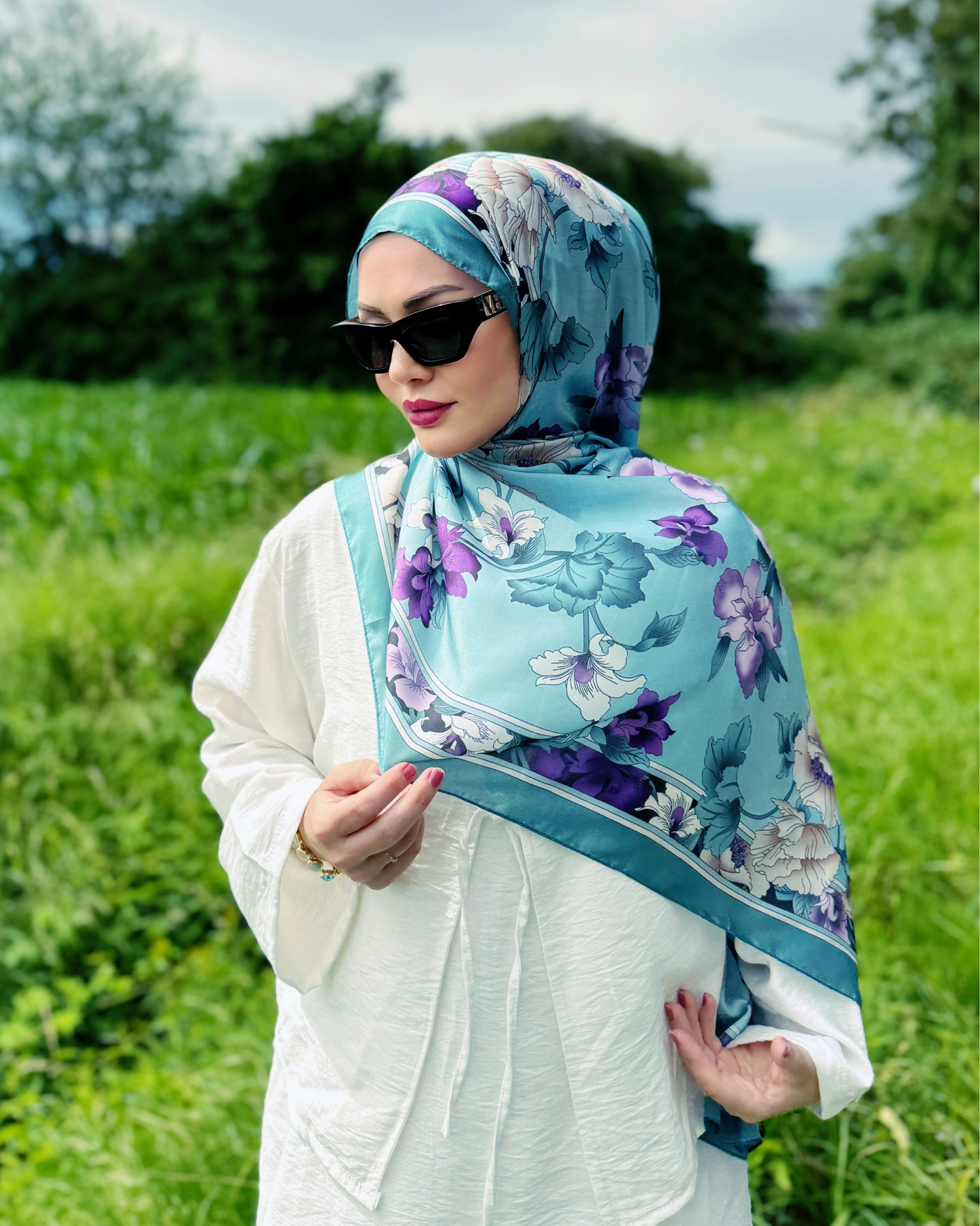 Floraler Schal - Türkisblüte