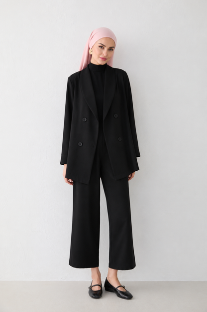 Crepe-Jumpsuit mit Jacke – Schwarz