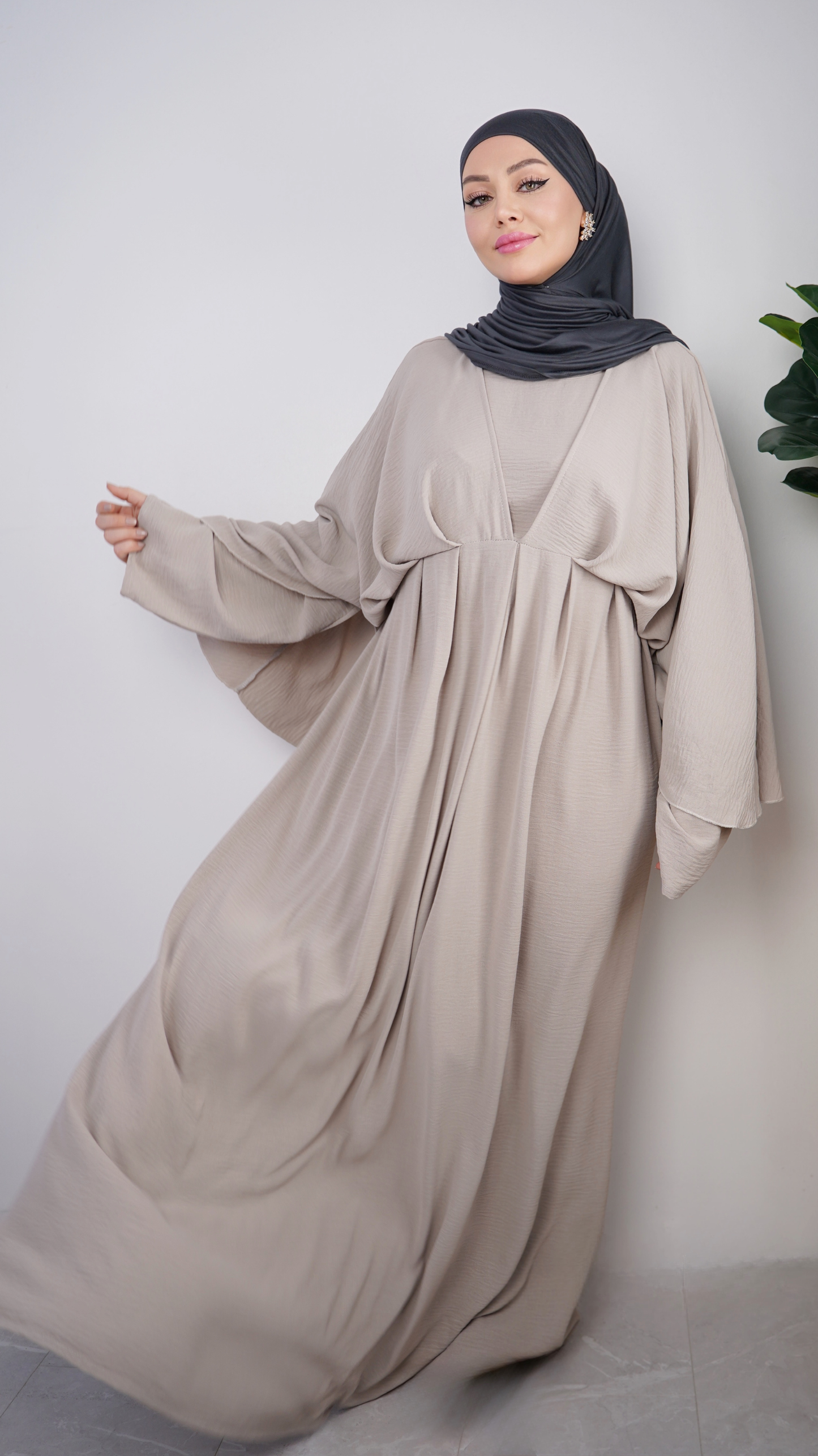 Maxi Abaya – Kleid mit elastischer Taille & Fledermausärmeln.